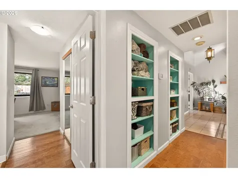 945 Willamina Avenue Forest Grove OR 97116