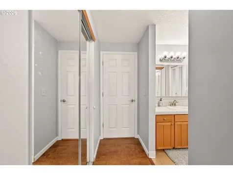 945 Willamina Avenue Forest Grove OR 97116