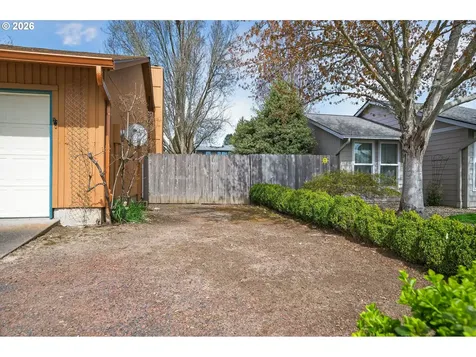 945 Willamina Avenue Forest Grove OR 97116
