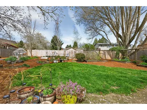 945 Willamina Avenue Forest Grove OR 97116
