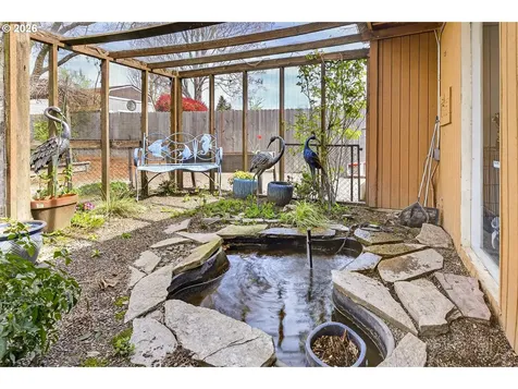 945 Willamina Avenue Forest Grove OR 97116