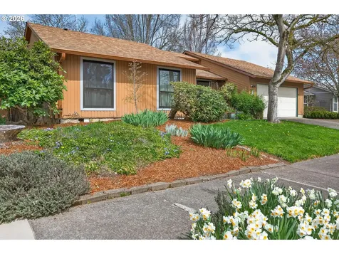 945 Willamina Avenue Forest Grove OR 97116