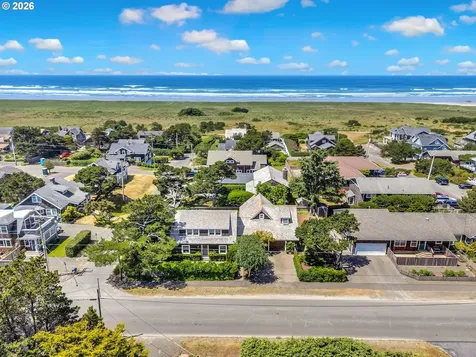 538 N Marion Avenue Gearhart OR 97138