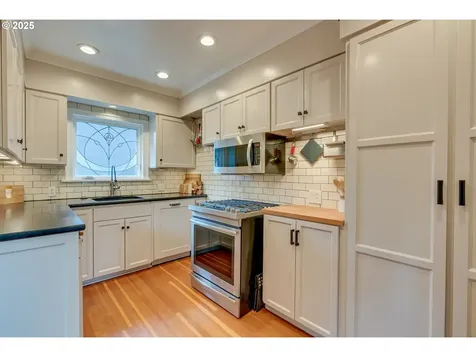 4806 NE Siskiyou Street Portland OR 97213