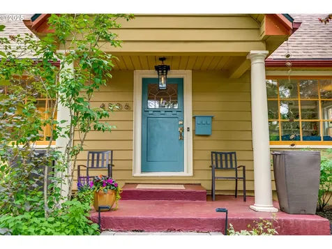 4806 NE Siskiyou Street Portland OR 97213