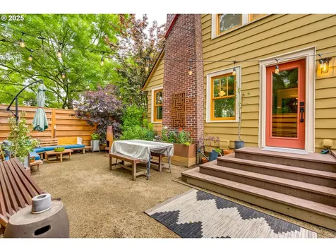 4806 NE Siskiyou Street Portland OR 97213