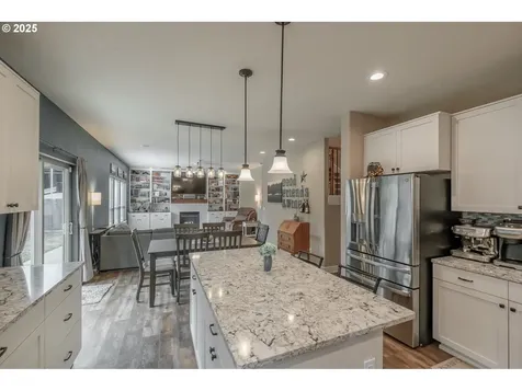 1183 SW Linden Lane Dallas OR 97338