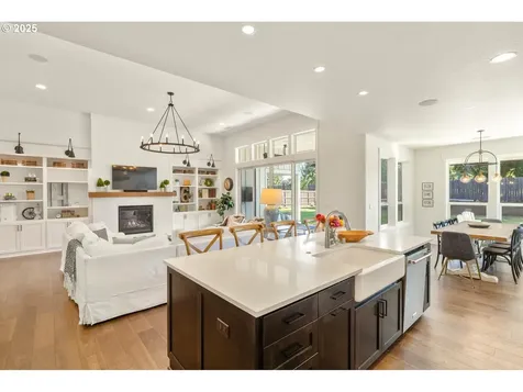 14211 NE 52nd Avenue Vancouver WA 98686