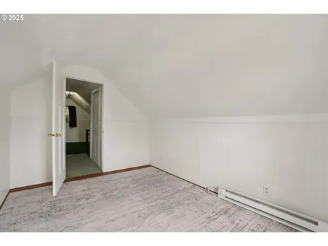 156 Ella Street Oregon City OR 97045