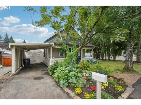 156 Ella Street Oregon City OR 97045