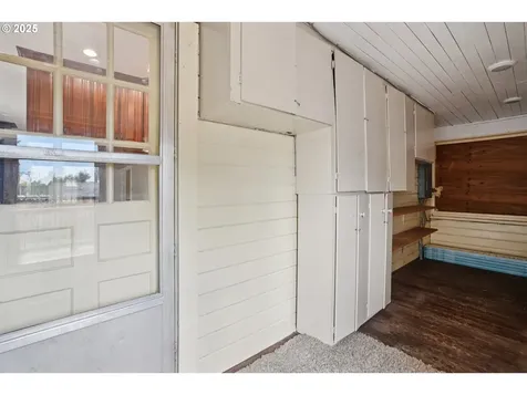 156 Ella Street Oregon City OR 97045