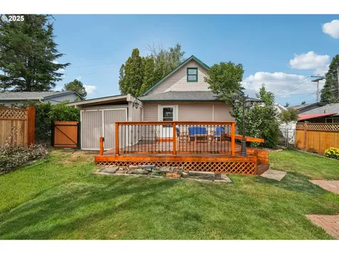 156 Ella Street Oregon City OR 97045