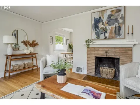 3737 NE 74th Avenue Portland OR 97213