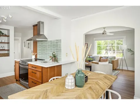 3737 NE 74th Avenue Portland OR 97213