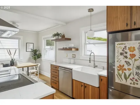 3737 NE 74th Avenue Portland OR 97213