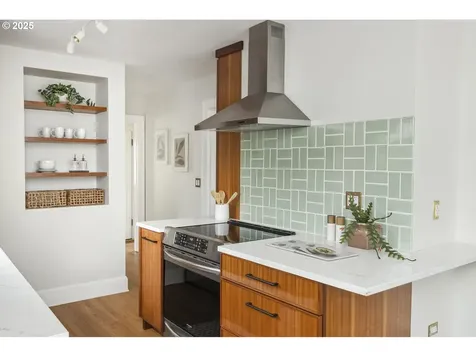 3737 NE 74th Avenue Portland OR 97213