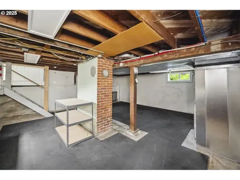 3737 NE 74th Avenue Portland OR 97213