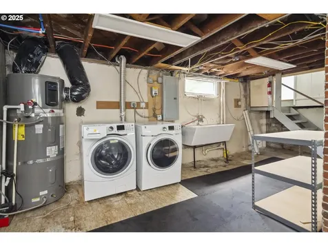 3737 NE 74th Avenue Portland OR 97213