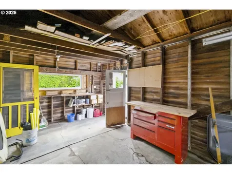 3737 NE 74th Avenue Portland OR 97213