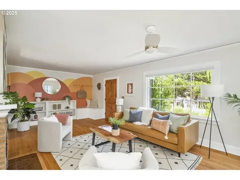 3737 NE 74th Avenue Portland OR 97213