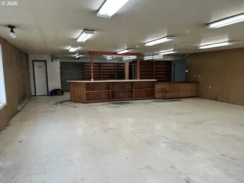 1120 S Broadway Coos Bay OR 97420