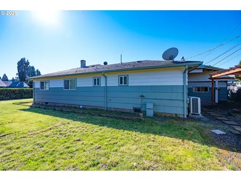 672 51st Street Springfield OR 97478