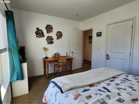 87882 Auction Barn Lane Bandon OR 97411