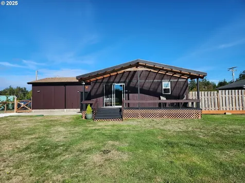 87882 Auction Barn Lane Bandon OR 97411