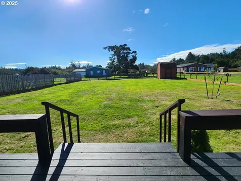 87882 Auction Barn Lane Bandon OR 97411