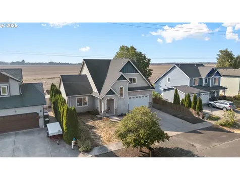 1385 W 5th Street Halsey OR 97348