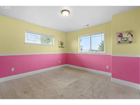 1385 W 5th Street Halsey OR 97348