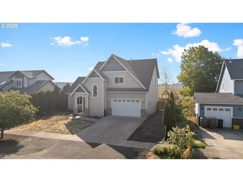 1385 W 5th Street Halsey OR 97348