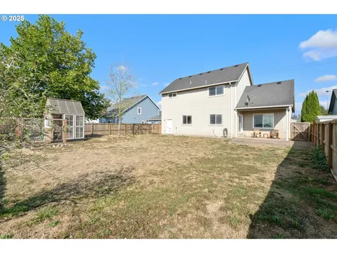 1385 W 5th Street Halsey OR 97348