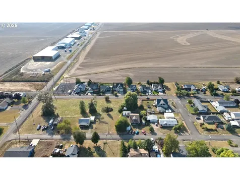 1385 W 5th Street Halsey OR 97348