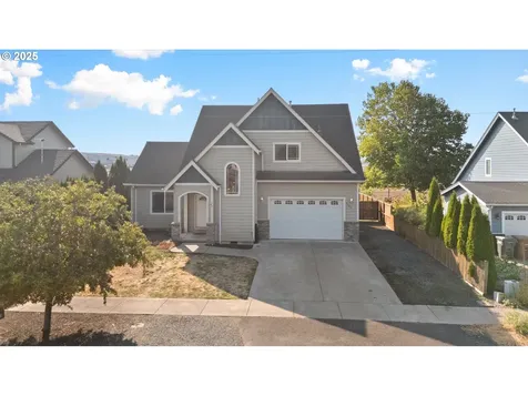 1385 W 5th Street Halsey OR 97348