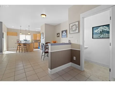 1385 W 5th Street Halsey OR 97348