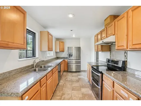 4907 SE 113th Avenue Portland OR 97266