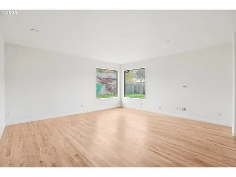 4907 SE 113th Avenue Portland OR 97266