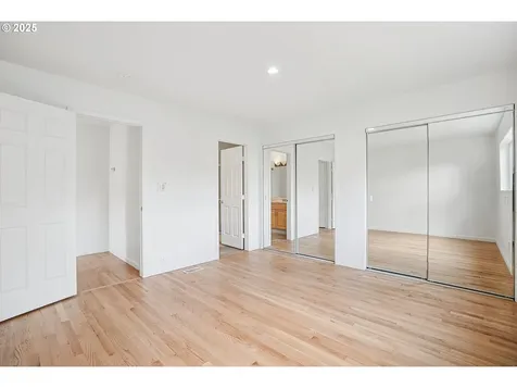4907 SE 113th Avenue Portland OR 97266