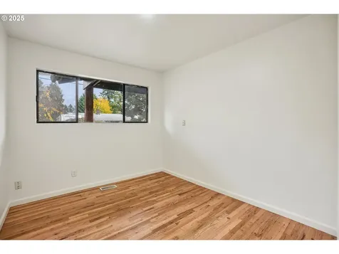 4907 SE 113th Avenue Portland OR 97266