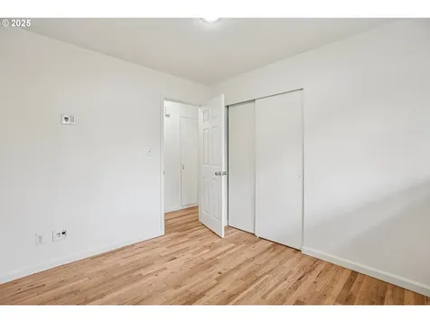 4907 SE 113th Avenue Portland OR 97266