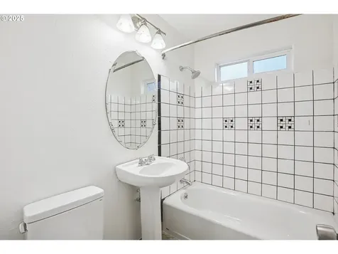 4907 SE 113th Avenue Portland OR 97266