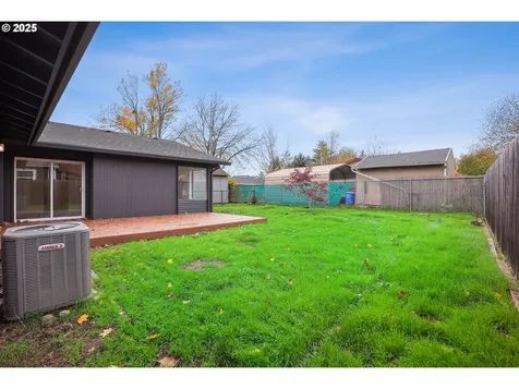 4907 SE 113th Avenue Portland OR 97266