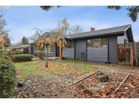 4907 SE 113th Avenue Portland OR 97266