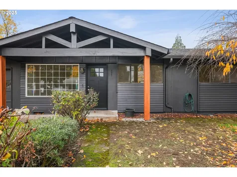 4907 SE 113th Avenue Portland OR 97266