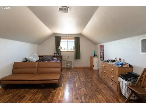 15990 SW Culver Highway Culver OR 97734