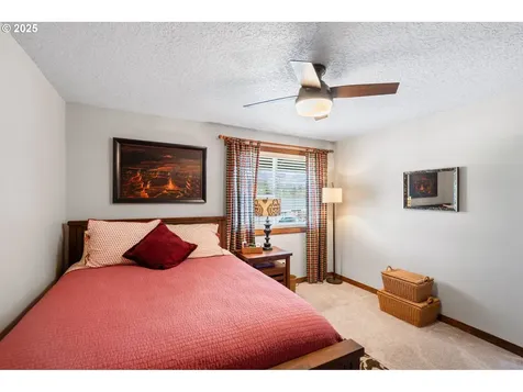 7306 NE Meadows Drive Vancouver WA 98662