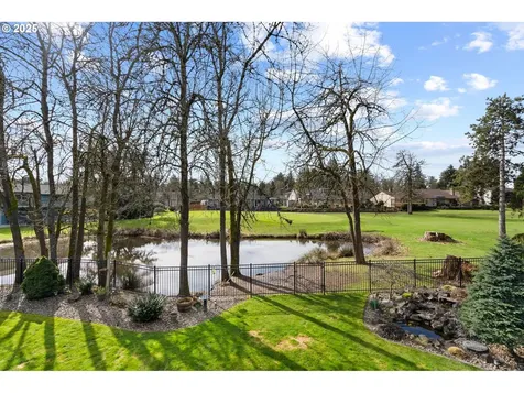 7306 NE Meadows Drive Vancouver WA 98662