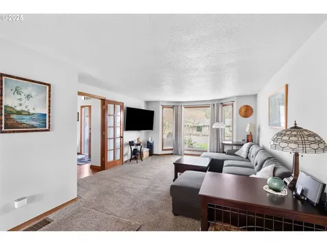 7306 NE Meadows Drive Vancouver WA 98662