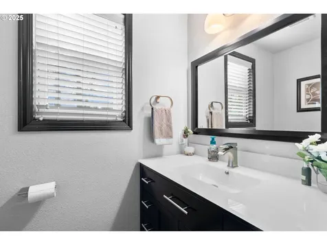 7306 NE Meadows Drive Vancouver WA 98662